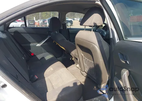 2010 Pontiac G6 from USA, damaged, VIN 1G2ZA5E08A4160250